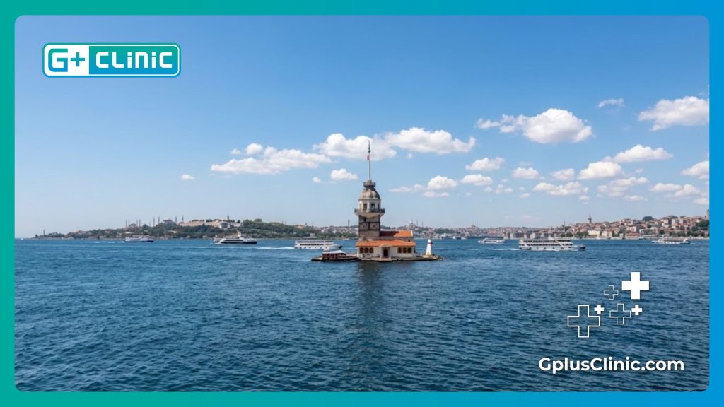Vue magnifique sur la Tour de Léandre à Istanbul, destination de tourisme médical.