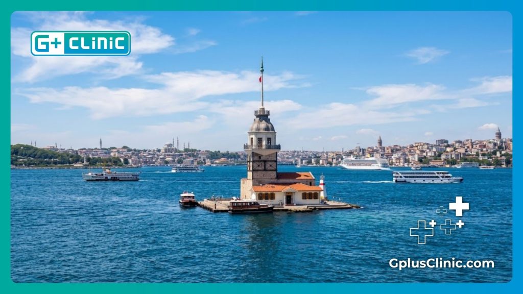 Turismo médico en Estambul con la Torre de la Doncella en el Bósforo